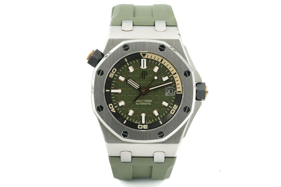Audemars Piguet Royal Oak Offshore 15720ST.OO.A052CA.01